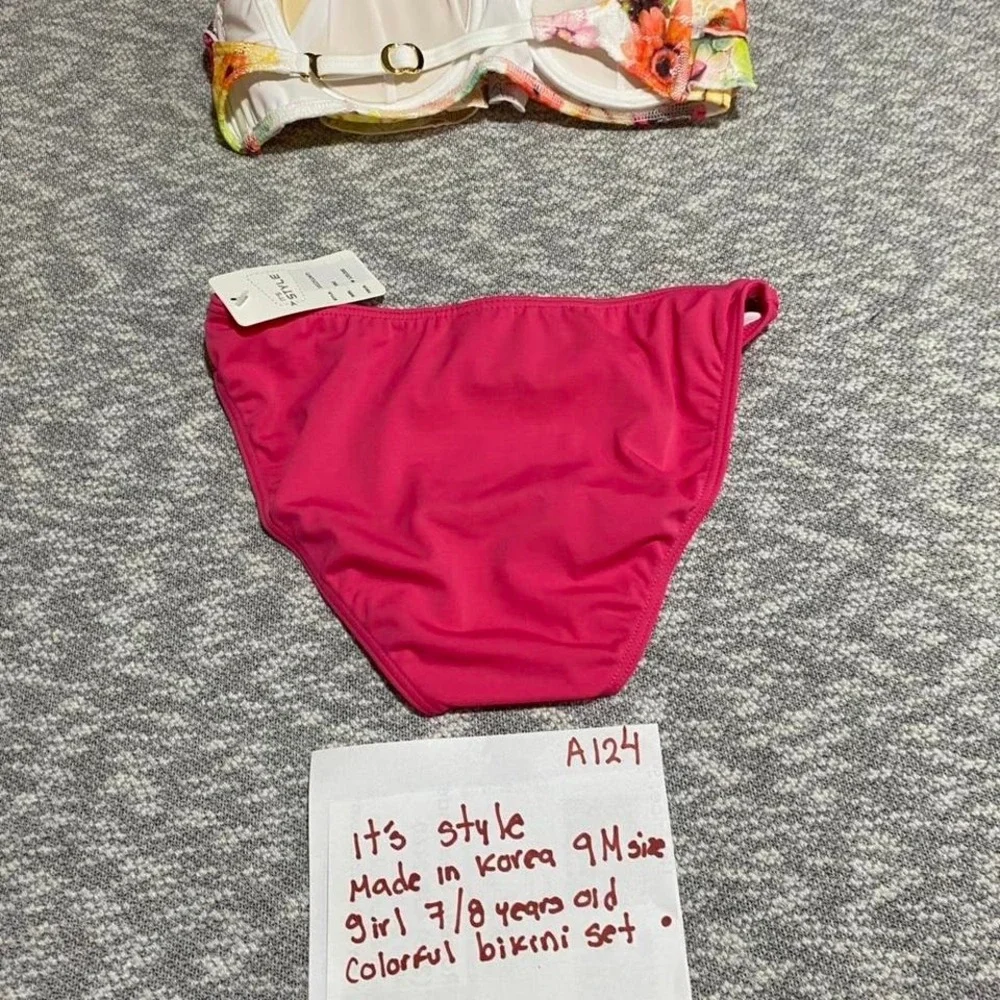 Coloured bikini‎ set:top/bottoms Made in Korea 9M=girl 7-8 years old. SKU-A124